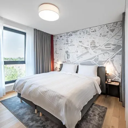 酒店 Intercityhotel 4*