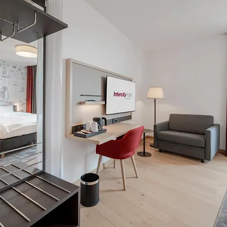 Hotell Intercityhotel 4*