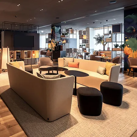 Intercityhotel Отель