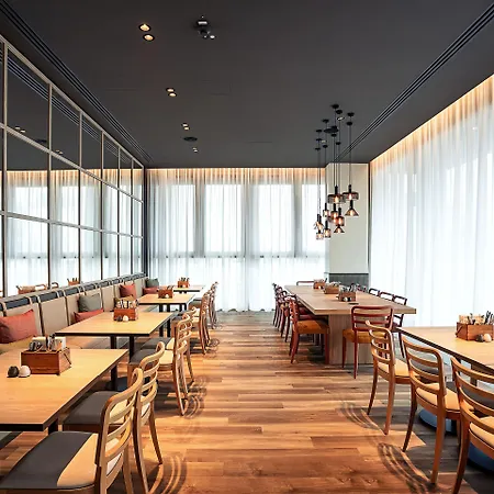 Intercityhotel Падерборн
