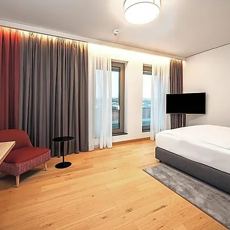 Intercityhotel 호텔 파더본