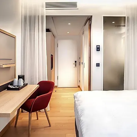 Intercityhotel 호텔 파더본