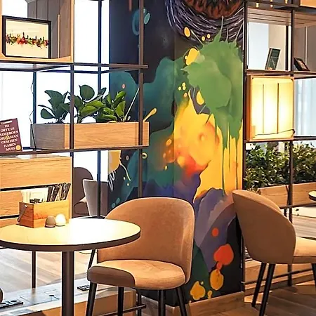 호텔 Intercityhotel